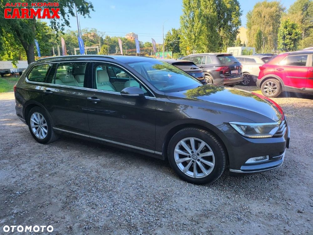 Volkswagen Passat - 9
