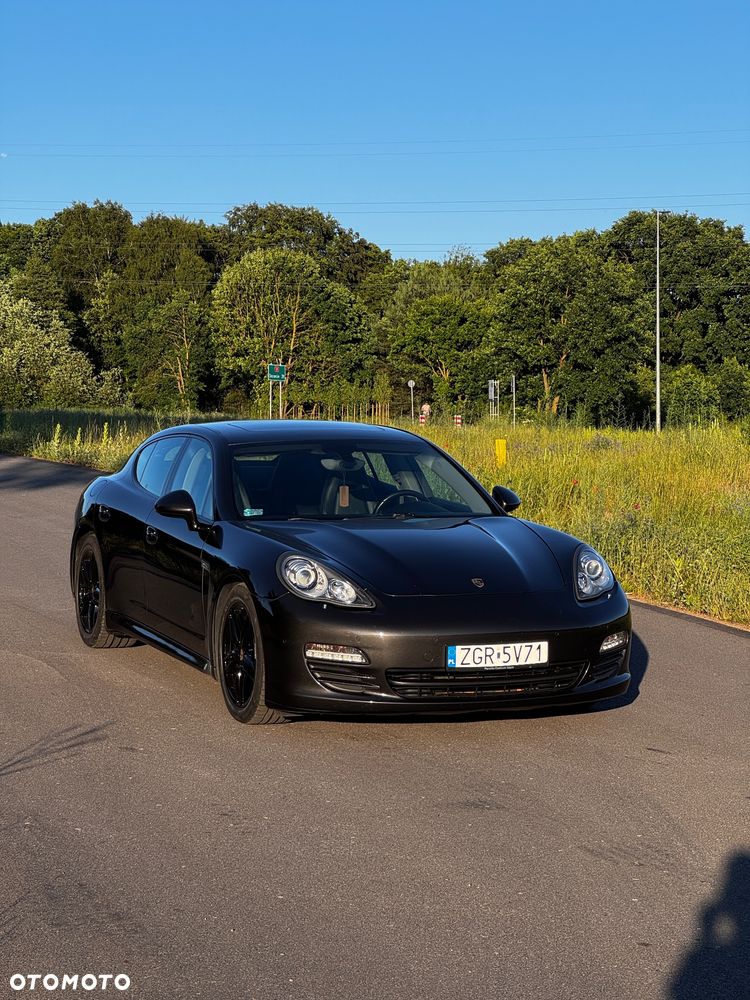Porsche Panamera 4 PDK - 3
