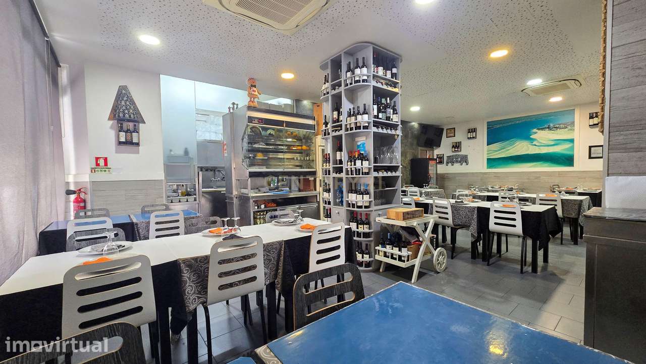 Oportunidade de Negócio – Restaurante / Churrasqueira em Pleno Funcion - Grande imagem: 5/36