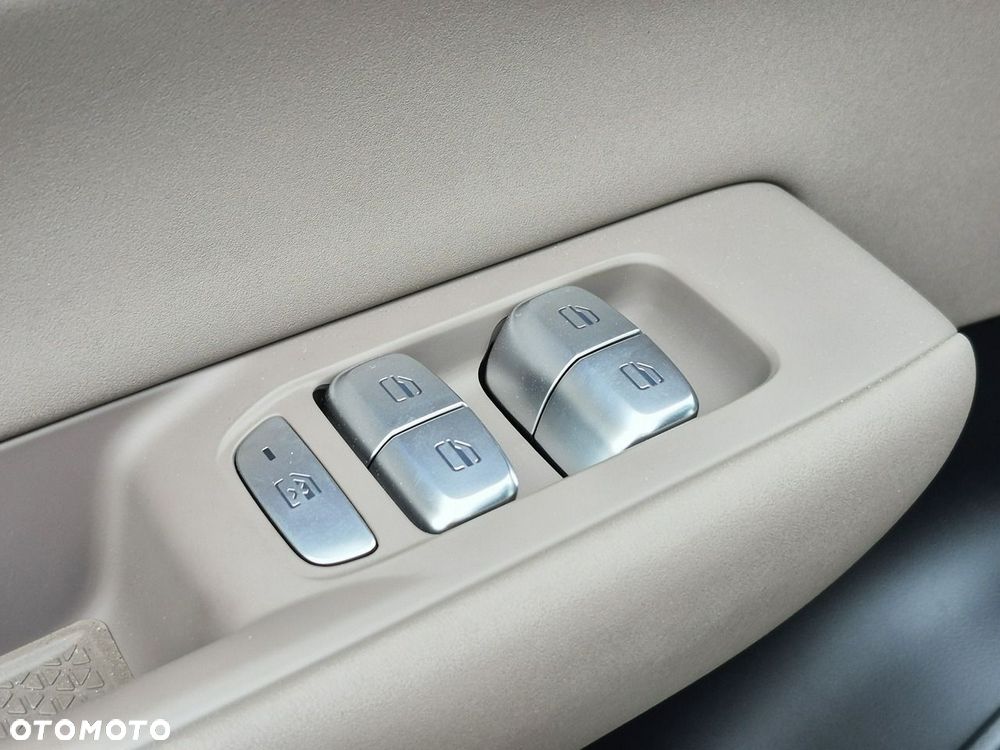 Chery Tiggo 8 1.5 T-GDI Super Hybrid Prestige DCT - 20