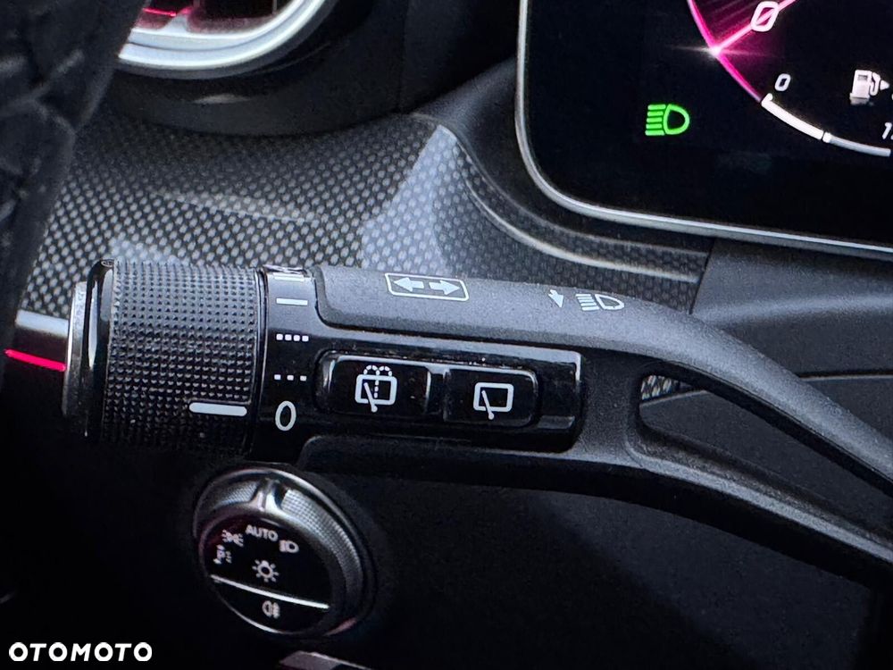 Mercedes-Benz Klasa C - 25