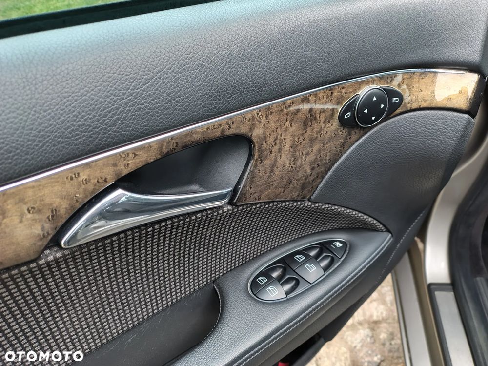 Mercedes-Benz Klasa E 200 Kompressor Automatik Avantgarde - 12