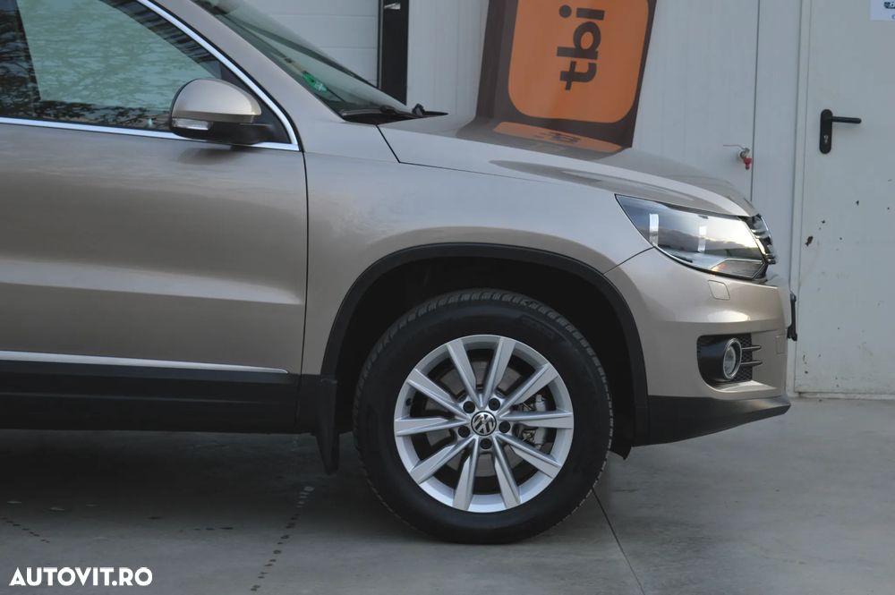 Volkswagen Tiguan 2.0 TDI DPF 4Motion BlueMotion Technology Sport & Style - 18