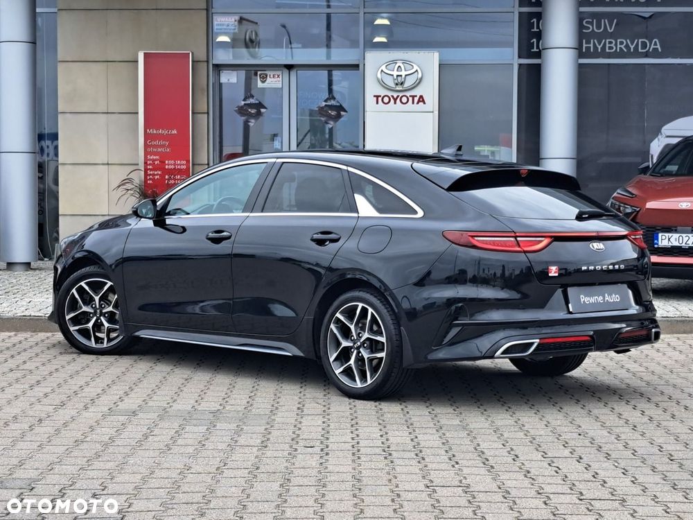 Kia ProCeed 1.5 T-GDI GT Line - 4