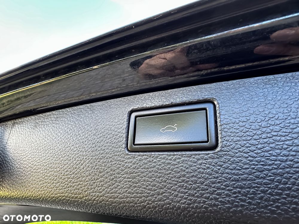 Volkswagen Passat 2.0 TDI Comfortline DSG - 36
