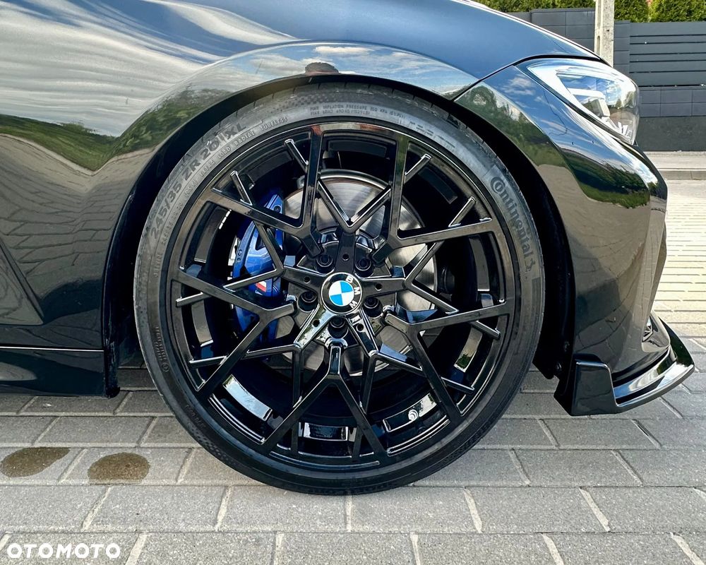 BMW Seria 3 M340i xDrive - 23