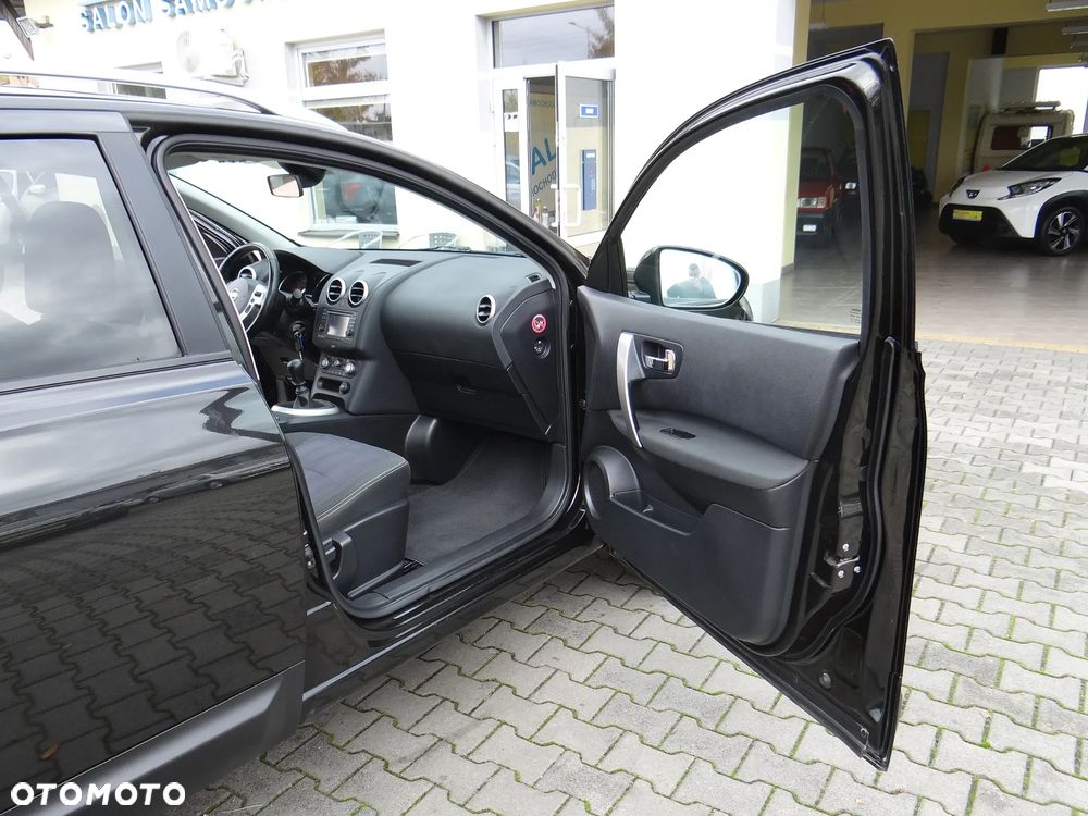 Nissan Qashqai+2 2.0 Tekna - 29