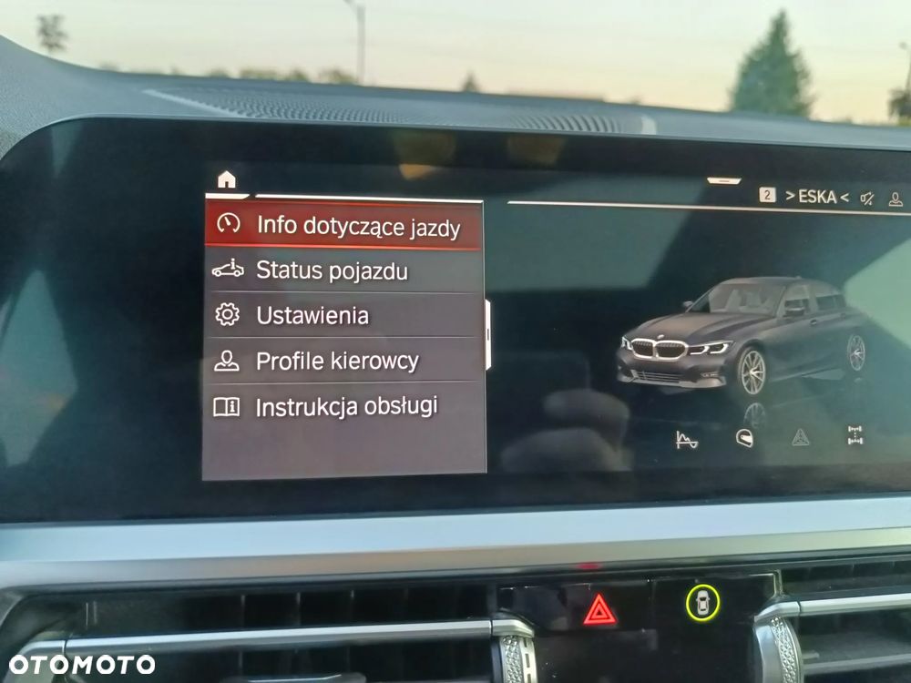 BMW Seria 3 330i xDrive Sport Line - 30