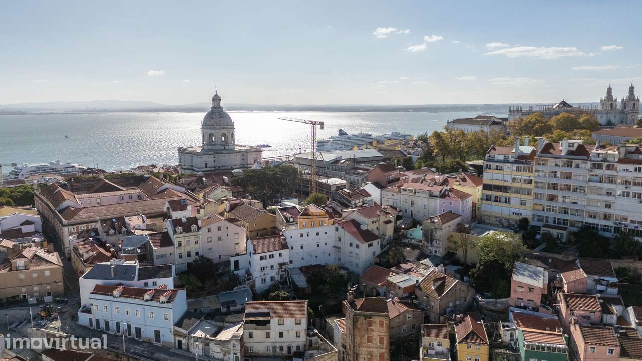 Oportunidade Única: Villa Histórica para Investimento no Coração de Li - Grande imagem: 2/16