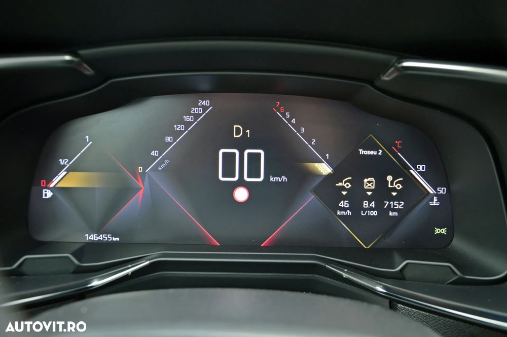 DS Automobiles DS 7 Crossback - 8