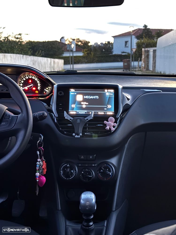 Peugeot 208 1.5 BlueHDi Active - 14