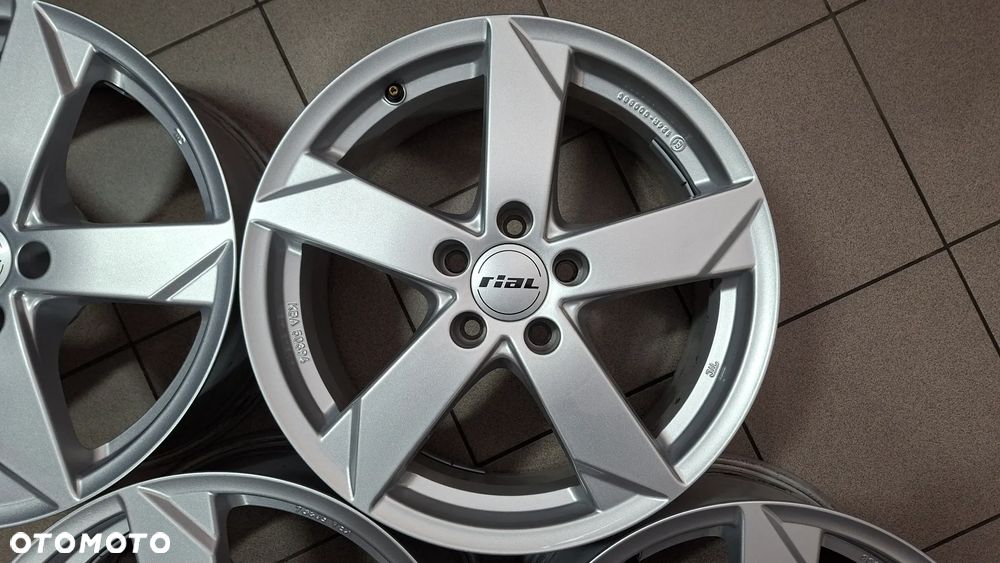 Felgi Aluminiowe 17 Audi A4 B7 5x112 ET 38 Rial Kodak - 8
