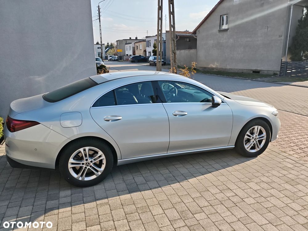 Mercedes-Benz CLA 250 e 8G-DCT Special Edition - 8