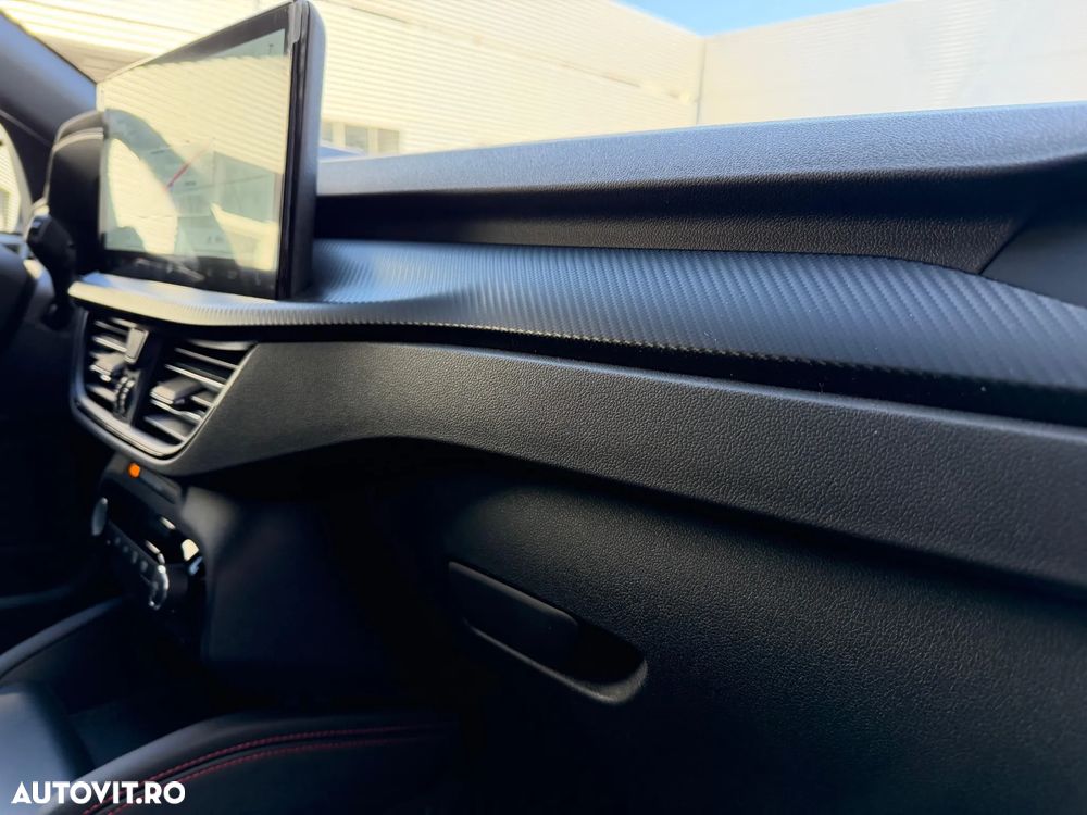 Ford Kuga 2.5 Duratec AWD FHEV ST-Line X - 18