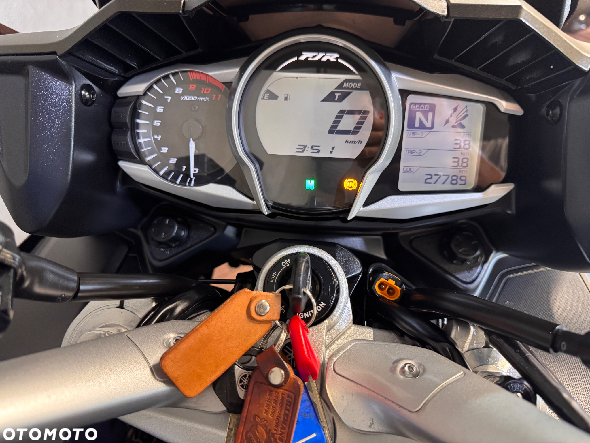 Yamaha FJR - 7