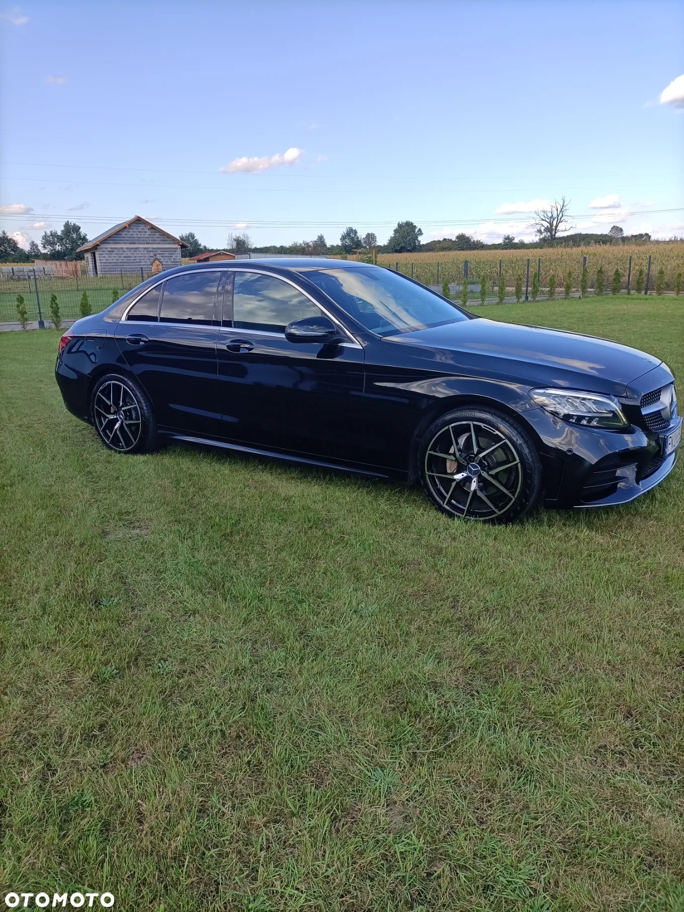 Mercedes-Benz Klasa C 180 d T 9G-TRONIC AMG Line - 16