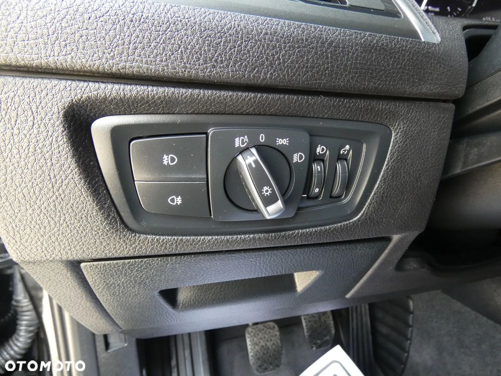 BMW Seria 1 118d Edition Metropolitan - 23