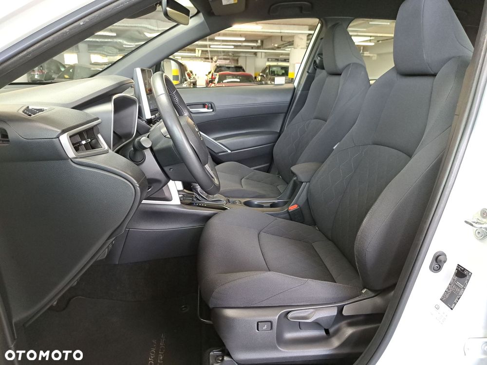 Toyota Corolla Cross 2.0 Hybrid Comfort - 12