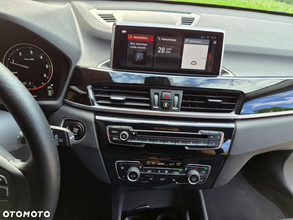 BMW X1 sDrive18d Advantage sport - 28