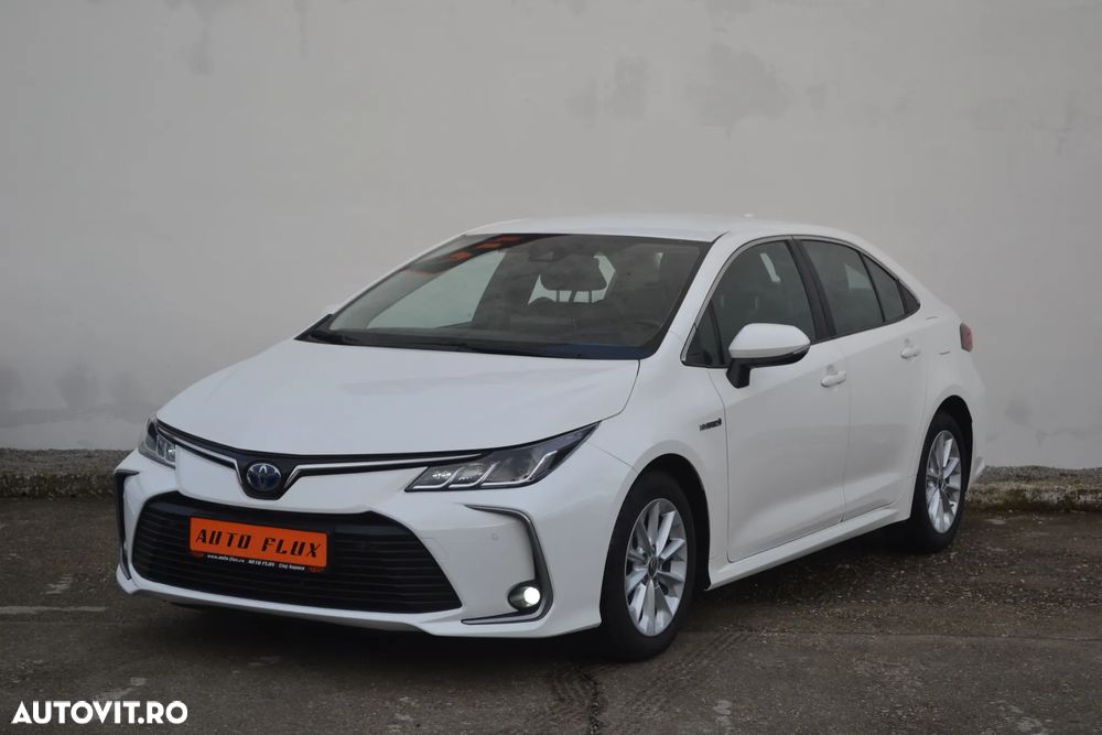 Toyota Corolla 1.8 HSD Dynamic - 1