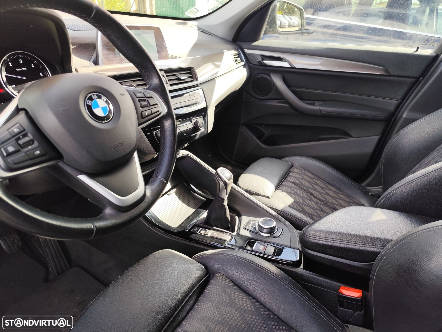BMW X1 18 d sDrive Line Sport - 25
