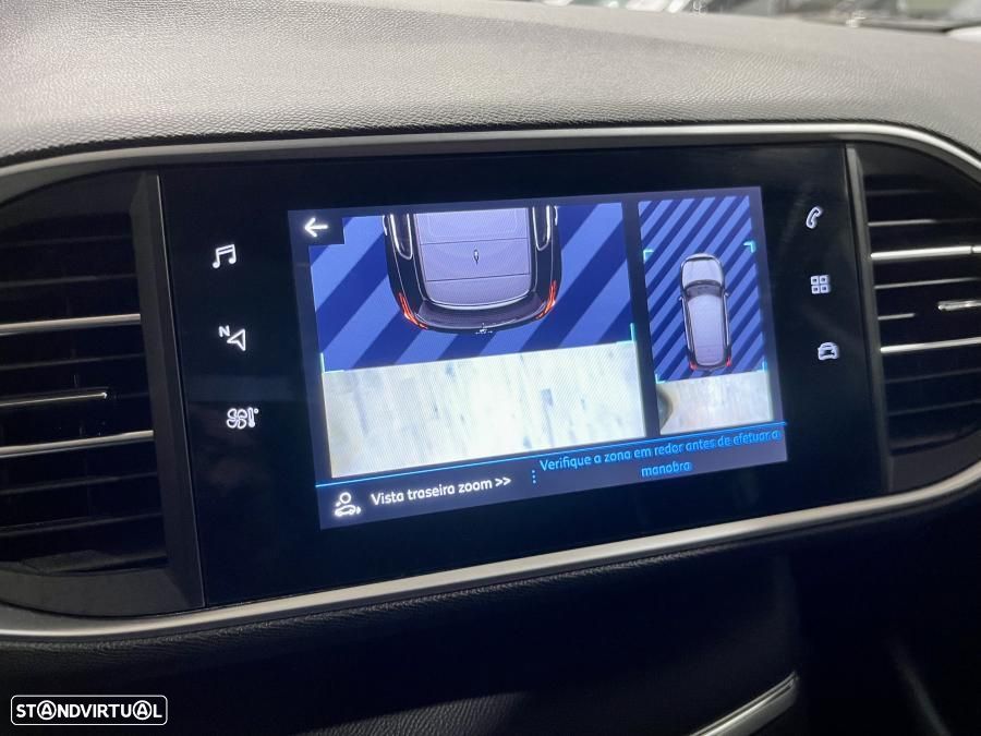 Peugeot 308 1.2 PureTech Allure Pack EAT8 - 19