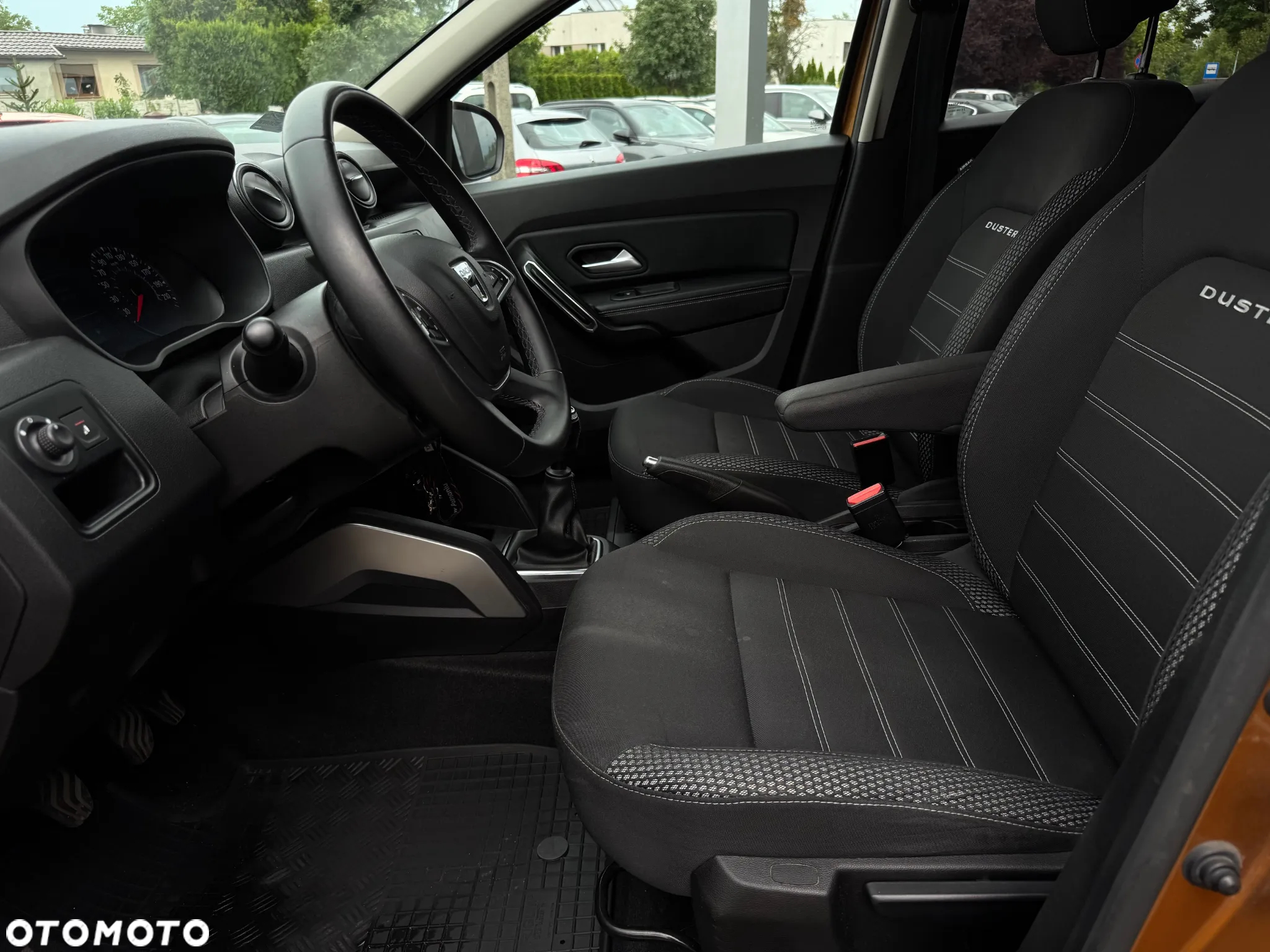 Dacia Duster 1.3 TCe FAP SL Look EU6d - 12
