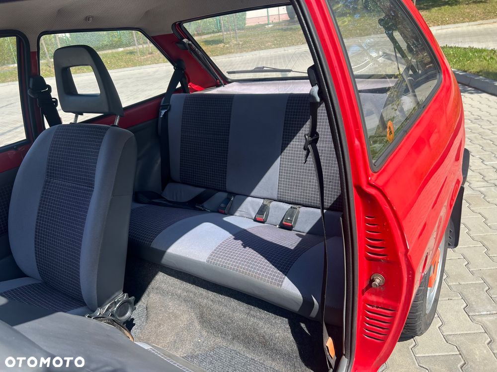 Ford Fiesta - 12