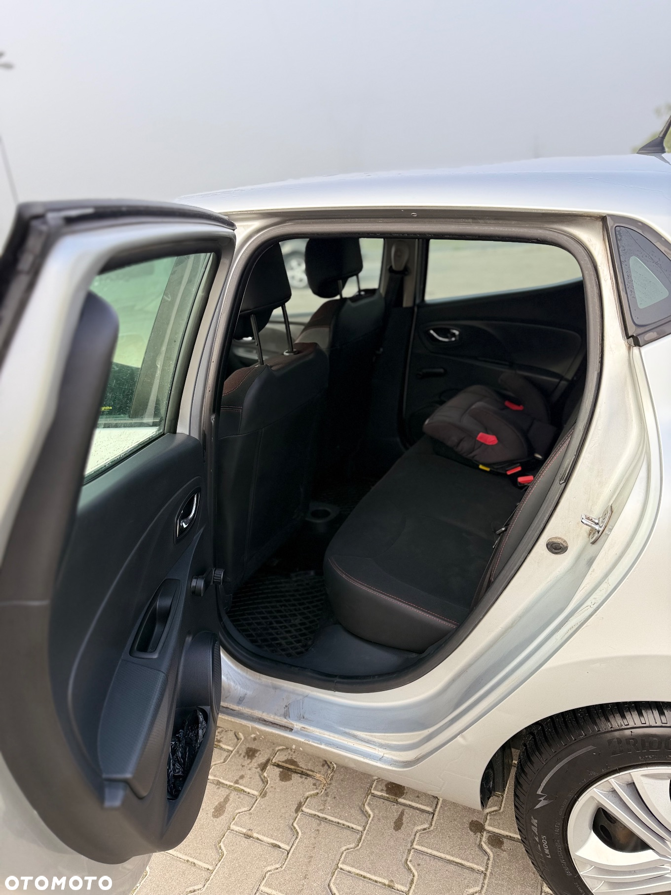 Renault Clio 1.2 16V Zen - 8