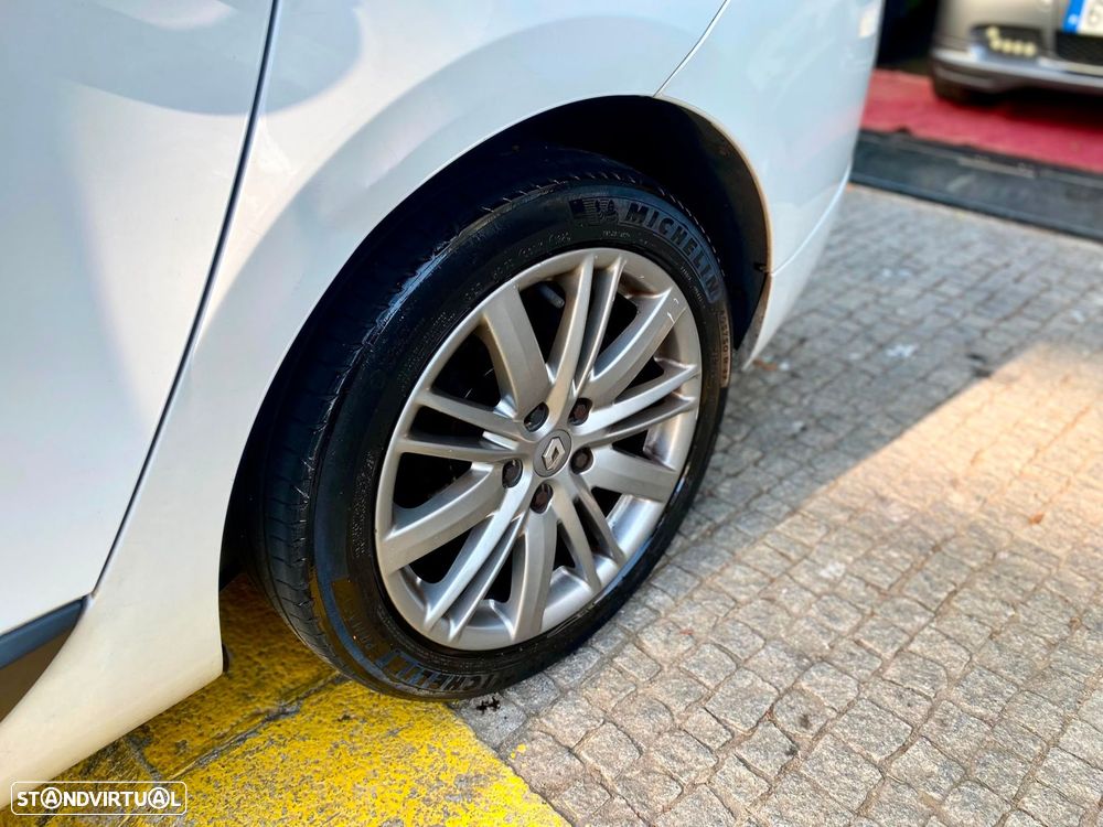 Renault Mégane Sport Tourer 1.5 dCi GT Line - 10