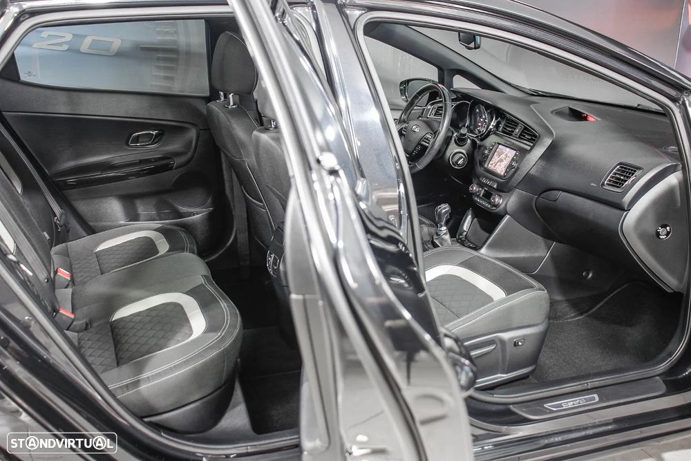 Kia Ceed 1.6 CRDi GT Line - 16