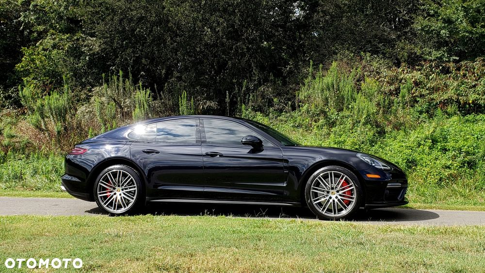 Porsche Panamera - 6