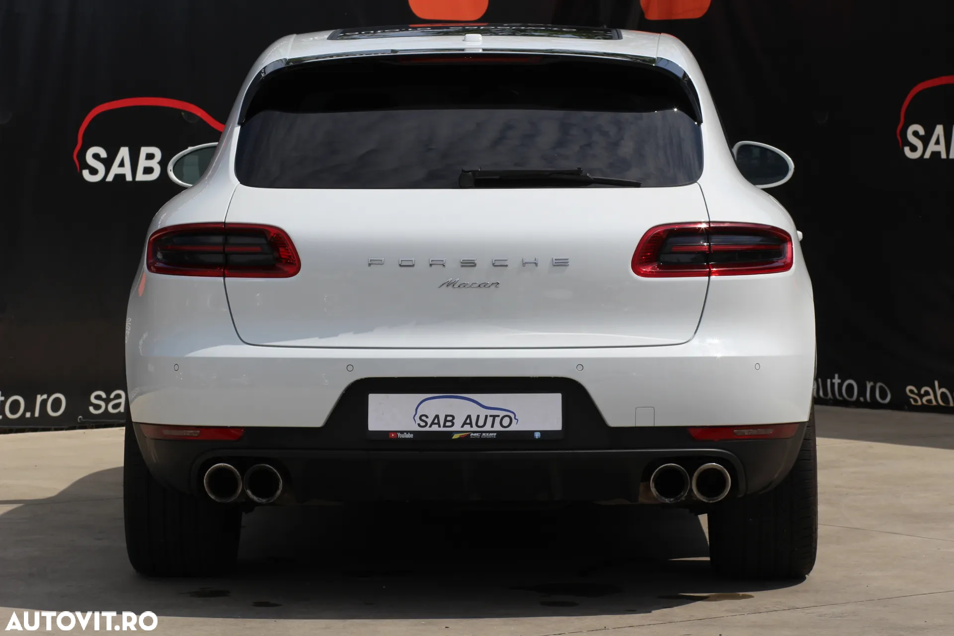 Porsche Macan Standard - 24