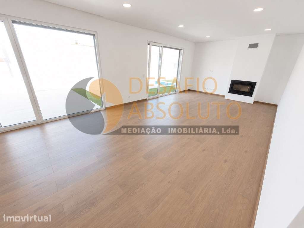 Moradia Isolada Térrea T4, com Piscina e Garagem. Azeitão - Grande imagem: 5/42