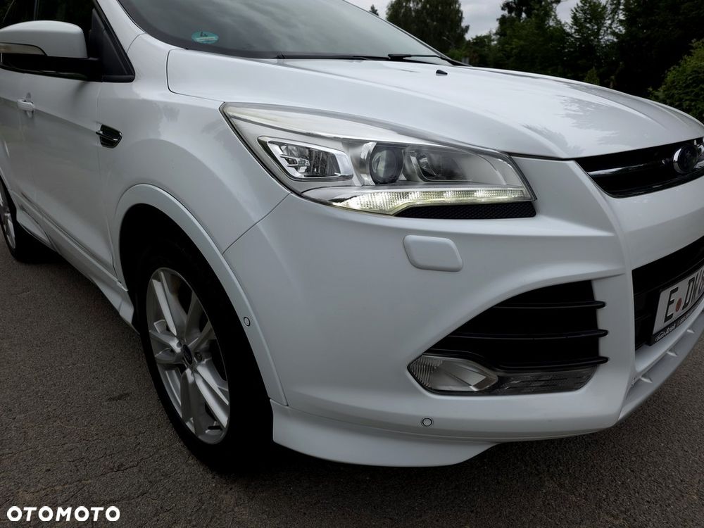 Ford Kuga 2.0 TDCi FWD Titanium - 24