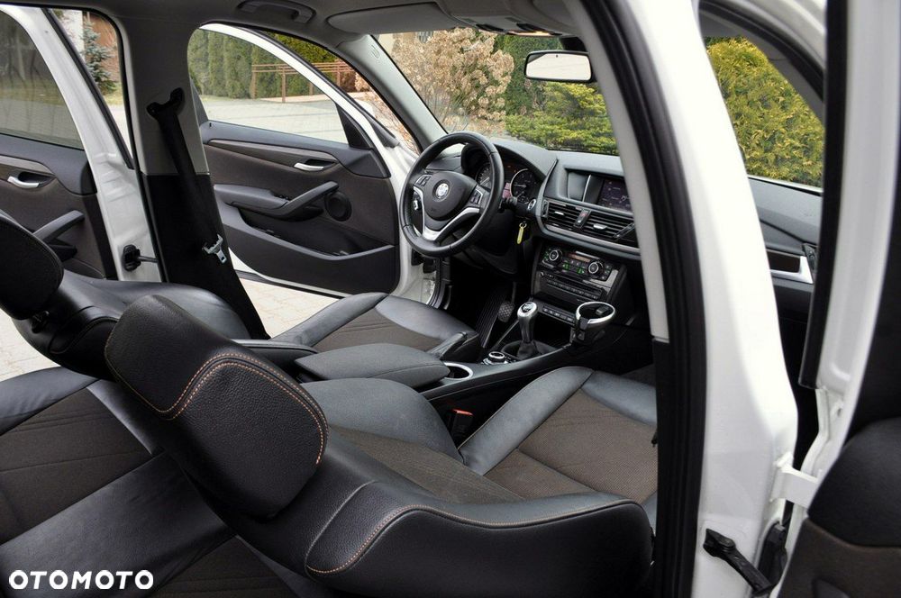 BMW X1 - 24