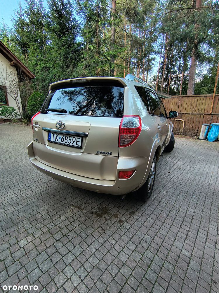 Toyota RAV4 2.2 D-4D X - 5