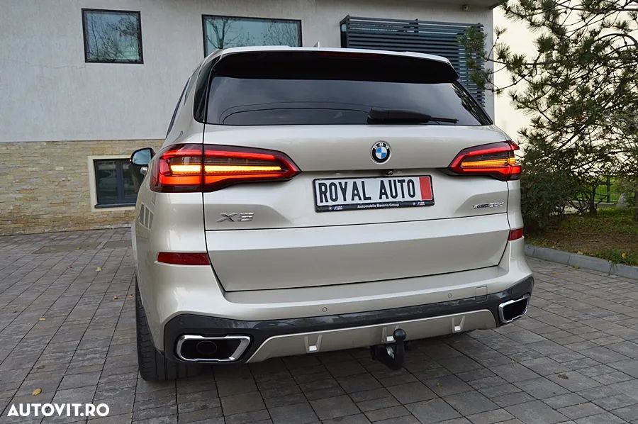 BMW X5 xDrive30d - 19