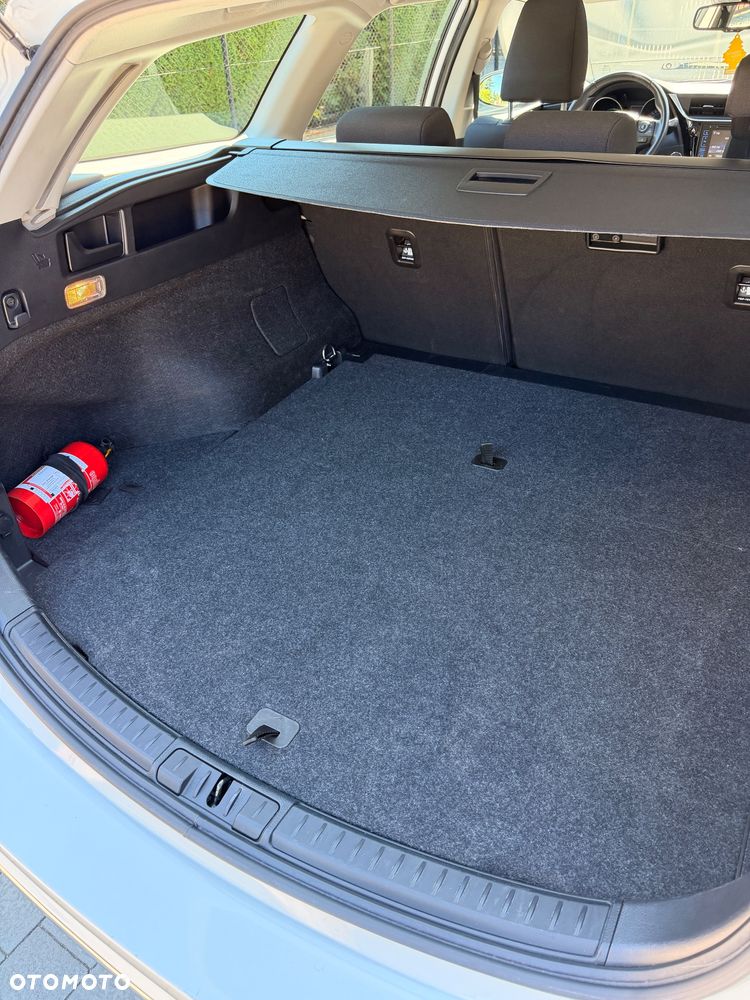 Toyota Auris Hybrid 135 Comfort - 12
