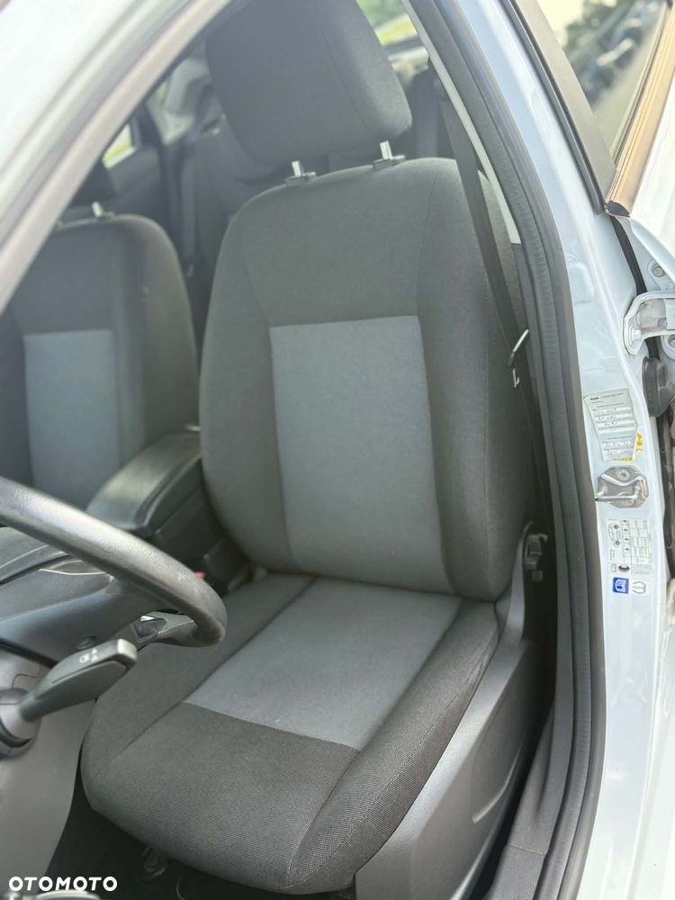 Ford Fiesta - 14