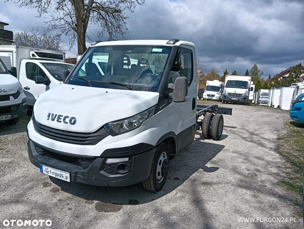 Iveco DAILY 35C13 KONTENER CHŁODNIA NR 926 - 1