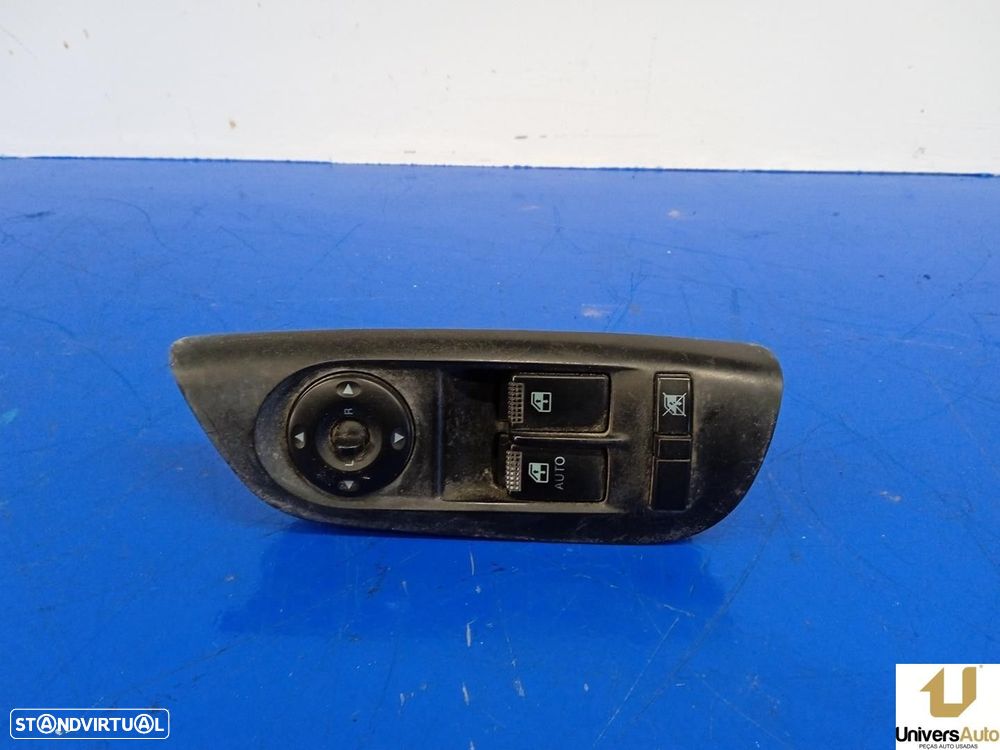 COMANDO ELEVADOR DE VIDRO FRONTAL ESQUERDO HYUNDAI COUPE 2005 -935702C500 - 3