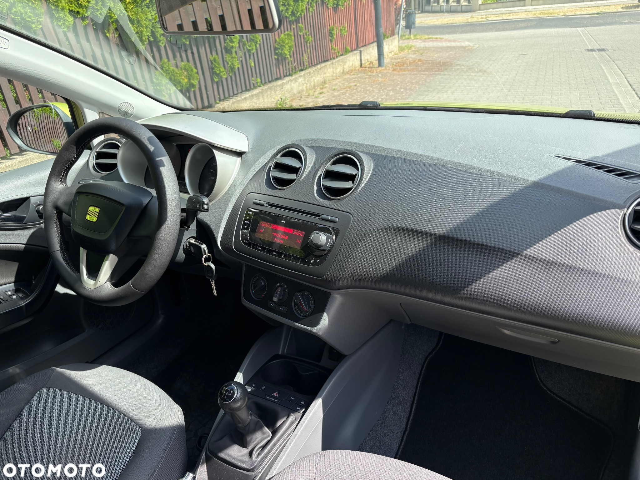 Seat Ibiza 1.4 16V Comfort Edition - 17