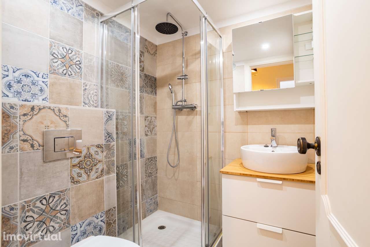 Excelente T3 para arrendamento com parqueamento e arrecadação - Grande imagem: 4/25