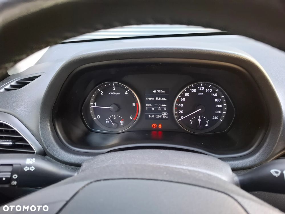 Hyundai i30 1.6 D Comfort - 13