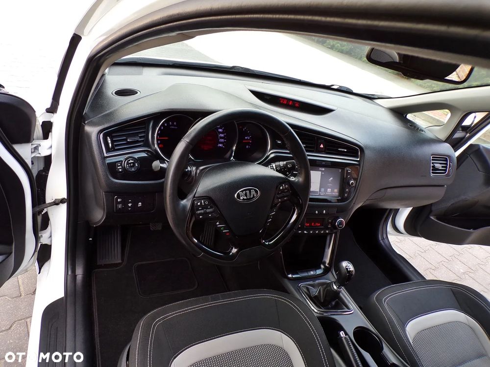 Kia Ceed 1.6 CRDi L - 15