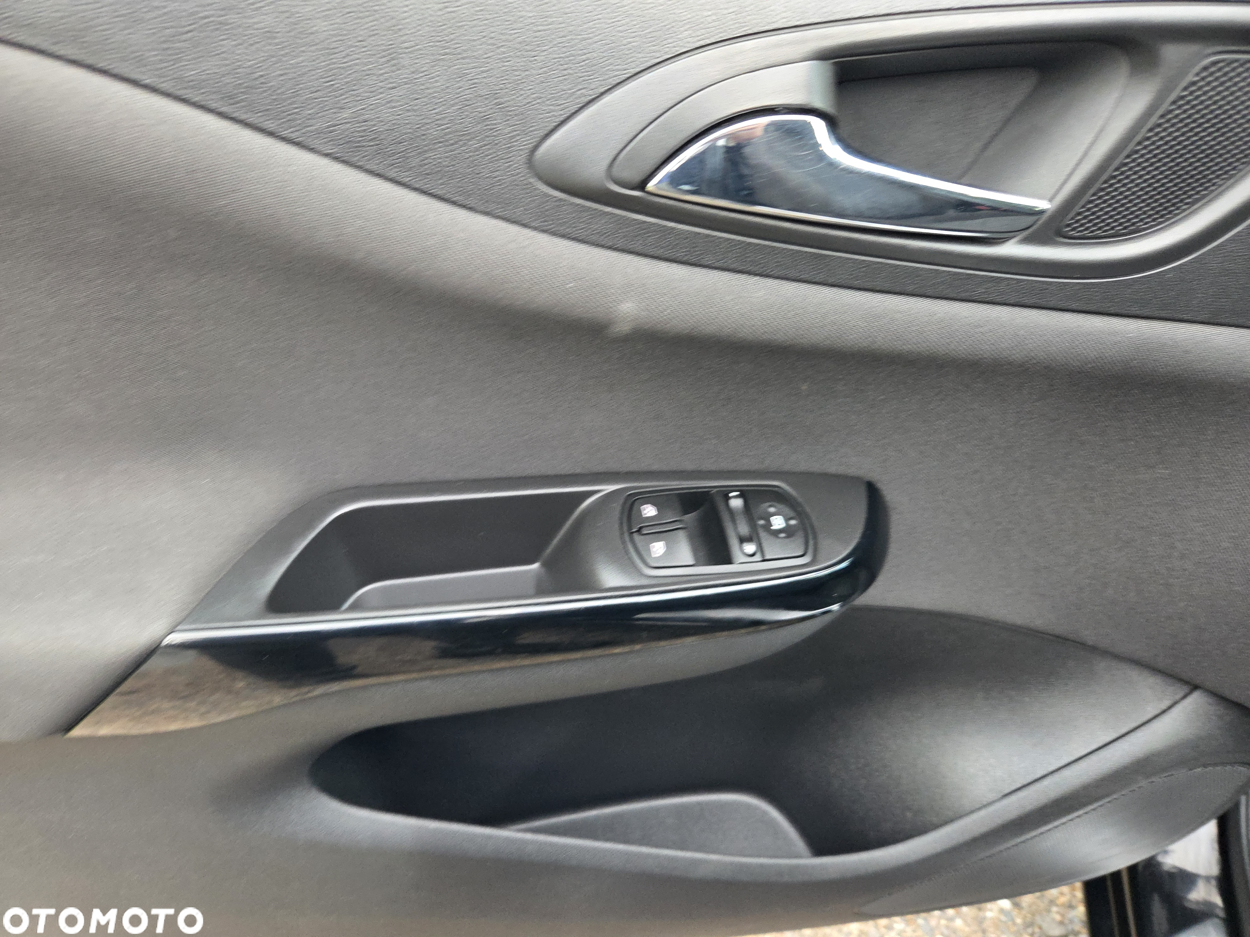 Opel Corsa 1.4 120 Jahre - 28