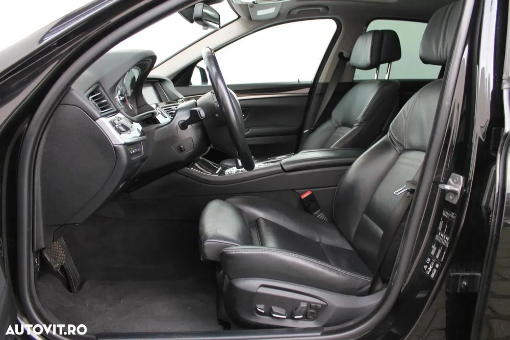 BMW Seria 5 530d xDrive Aut. Luxury Line - 3