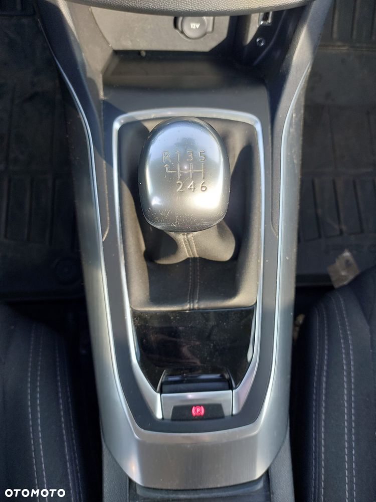 Peugeot 308 2.0 Blue HDi Allure S&S - 30
