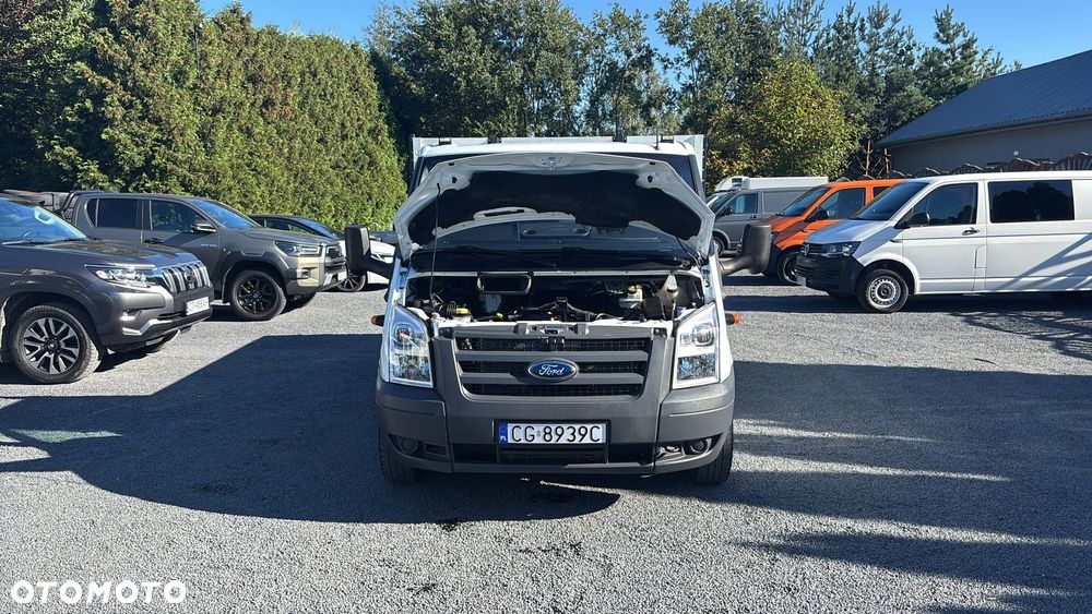 Ford Transit - 27
